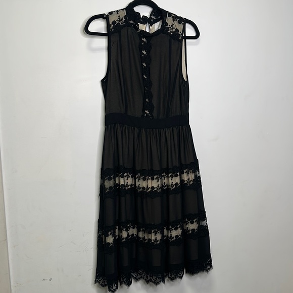Sleeveless Black Lace Dress for evening. - Picture 1 of 9